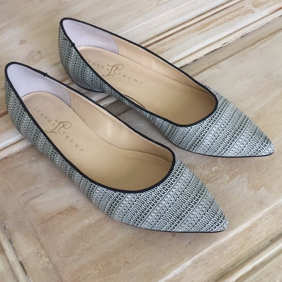 Ivanka Trump Shoes - Ivanka Trump Pointy Flats